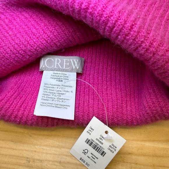 J CREW NWT Ribbed Knit Beanie in Super Soft Yarn Women's OS Rose & Orange - Picture 7 of 8